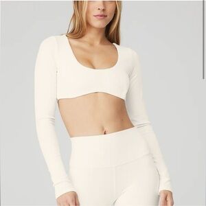 Alo Long Sleeve Ribbed Crop Top